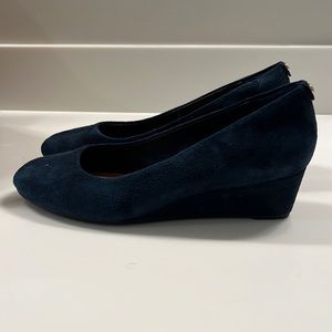 New Clarks Suede Wedges Size 8 W
